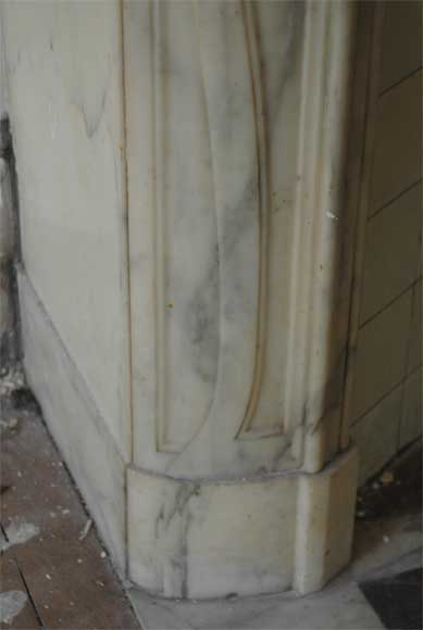 Antique Louis XV style fireplace in a Grey Panazeau marble
