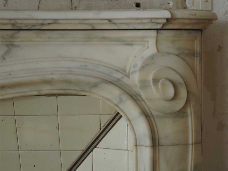 Antique Louis XV style fireplace in a Grey Panazeau marble