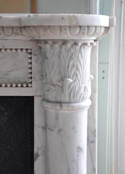 Rare antique Neo-Classical style fireplace with mask of Minerva decor
