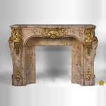 Prestigious antique fireplace in Scagliola as Sarrancolin Fantastico marble made after the fireplace of the Council Room at the Palace of Versailles