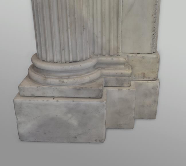 Exceptional antique late 18th century Statuary Carrara marble fireplace with a large frieze of figures after the ''Sarcophagus of Muses'' in the Louvre Museum Exceptional antique late 18th century Statuary Carrara marble fireplace with a large frieze of figures after the ''Sarcophagus of Muses'' in the Louvre Museum-7