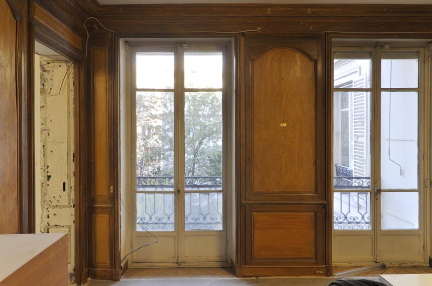 18th century oak and fir wood paneled room-3