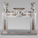 Exceptional antique late 18th century Statuary and Brocatelle marbles fireplace with putti