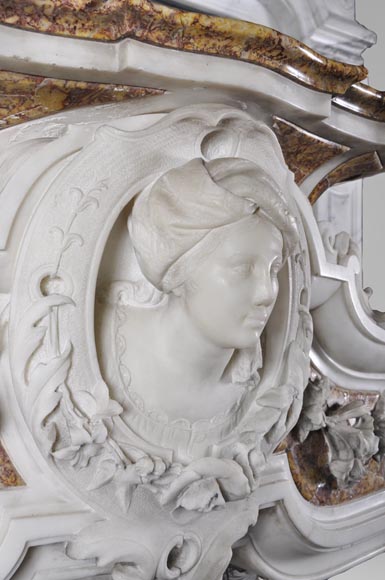 Exceptional antique late 18th century Statuary and Brocatelle marbles fireplace with putti-2