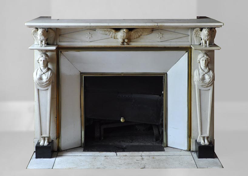 Exceptional Empire fireplace with caryatids in Carrara marble Marble