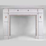 Very beautiful Victorian style antique fireplace in Carrara Statuary marble and Violet Brocatelle marble, from late 19th century, with flutings, garlands and diamonds.