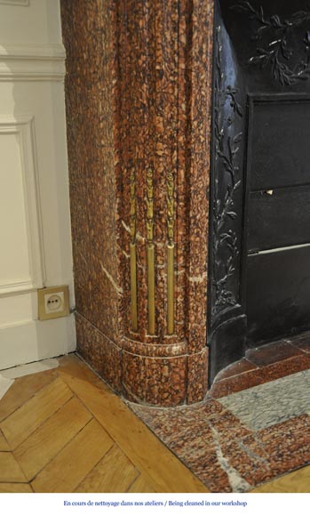 Antique Louis XVI style fireplace mantel with round corners in Griotte marble and gilt bronze ornaments-4