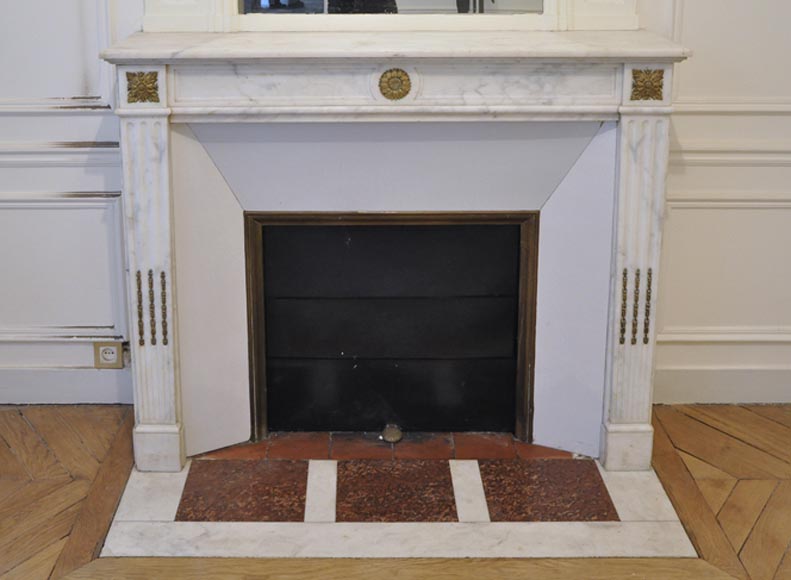 Antique Louis XVI style fireplace in white Carrara marble with gilt bronze ornaments-0