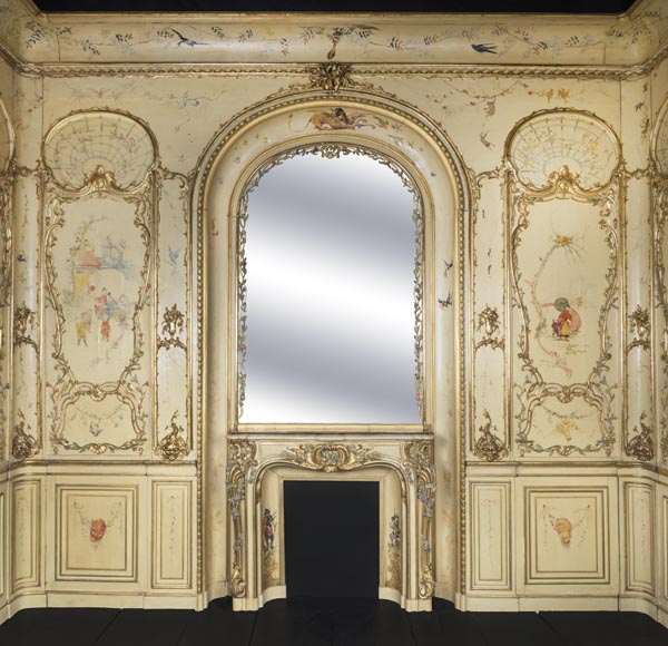 Panelled room with fine chinoiserie decoration from the Villa Les Cèdres,  King Leopold II’s residence  in Saint-Jean-Cap-Ferrat, Côte d’Azur-0