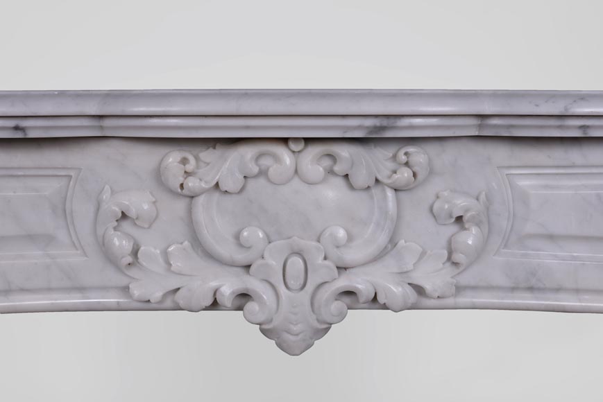 Antique Regence style fireplace in Carrara marble -1