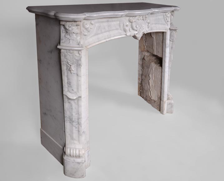 Antique Regence style fireplace in Carrara marble -2