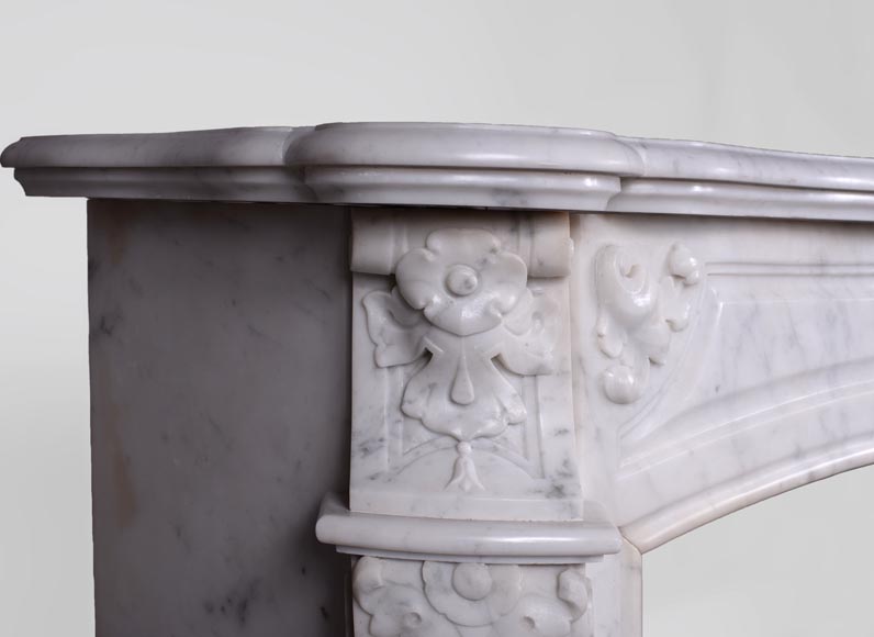 Antique Regence style fireplace in Carrara marble -3
