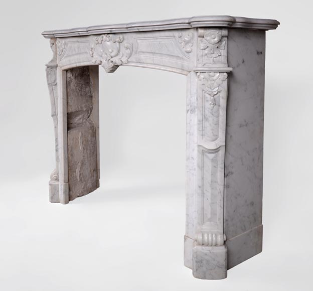 Antique Regence style fireplace in Carrara marble -5