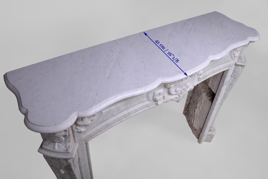 Antique Regence style fireplace in Carrara marble -8