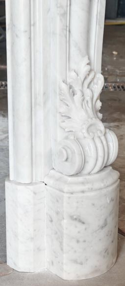 Highly sculpted Louis XV style fireplace in Carrara marble-12