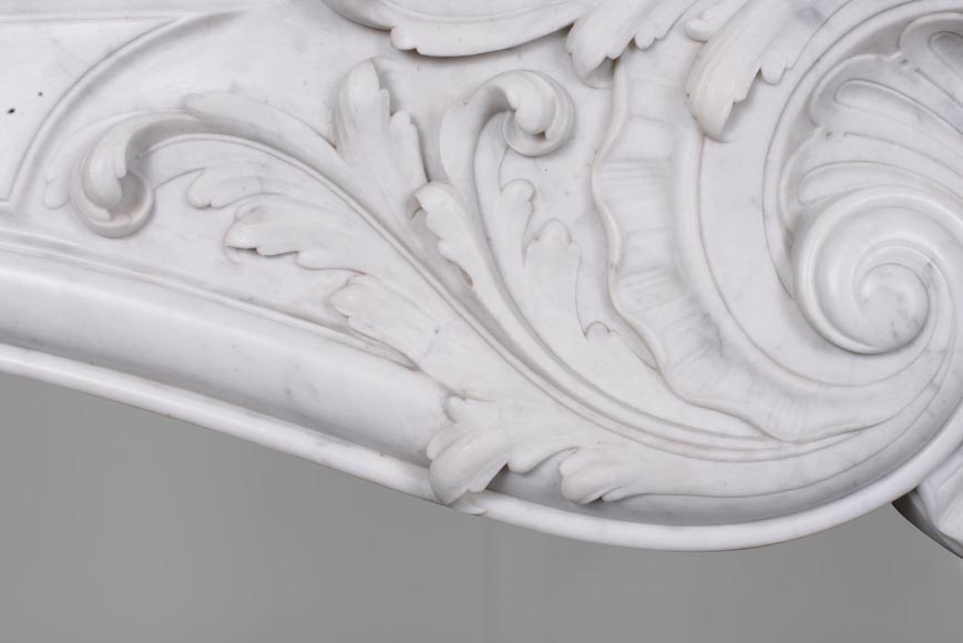 Beautiful antique mantel in the Louis XV style with carved shell in Carrara marble-3