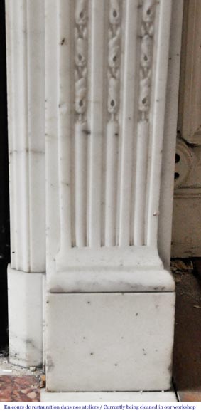 Louis XVI style fireplace in semi-statuary Carrara marble, decorated with a sunflower Louis XVI style fireplace in semi-statuary Carrara marble, decorated with a sunflower-9