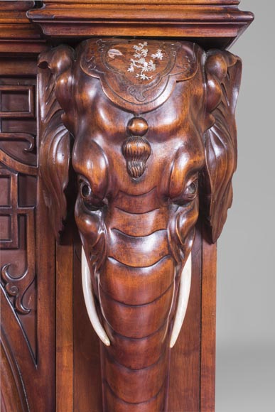 Maison des Bambous Alfred PERRET et Ernest VIBERT (attributed to), large Japanese style Fireplace with its trumeau, made out of harewood, decorated with elephant heads and dragons-8