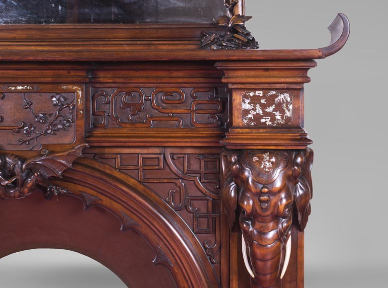 Maison des Bambous Alfred PERRET et Ernest VIBERT (attributed to), large Japanese style Fireplace with its trumeau, made out of harewood, decorated with elephant heads and dragons-9