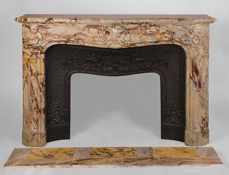 Exceptional antique Regence style fireplace in Sarrancolin Fantastico marble decorated with windings and acanthus leaves-0