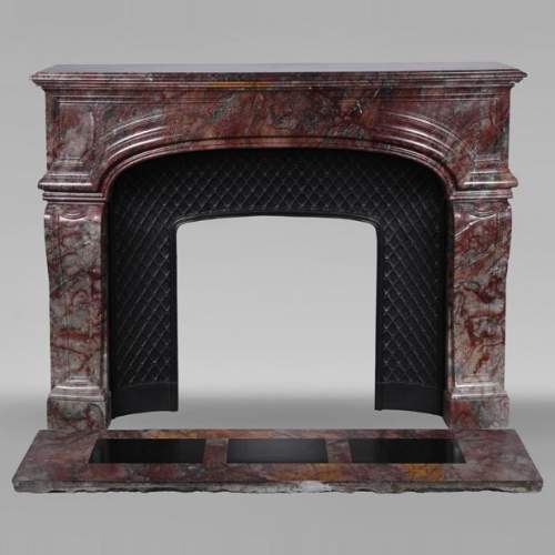 Regence style mantel in veined red marble