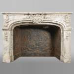 Very beautiful Regency style fireplace mantel in Arabescato marble