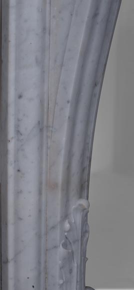 Louis XV style mantel in Carrara marble, acorn model-11