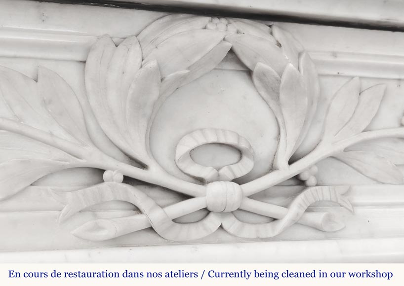 Louis XVI style fireplace decorated with a laurel wreath, in Carrara marble Louis XVI style fireplace decorated with a laurel wreath, in Carrara marble-2