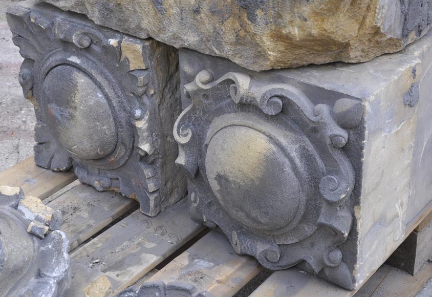 Series of sculpted face and decorative elements in Sun stone of the Ardennes, late 19th century-13