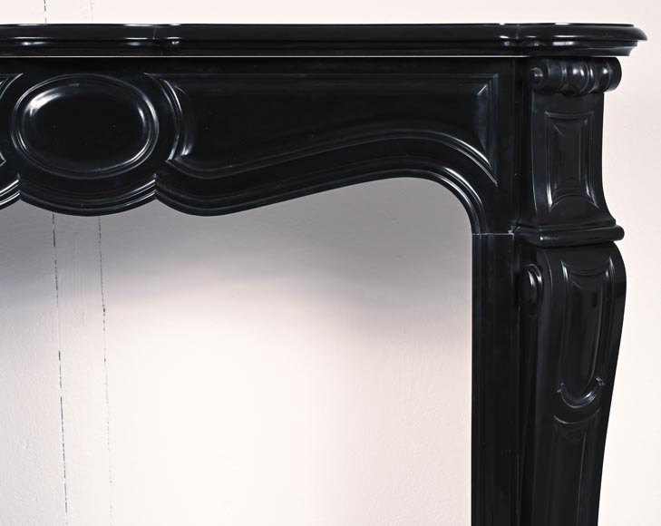 Louis XV style Pompadour mantel in black marble-6