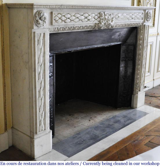 Antique Louis XVI period fireplace in Carrara marble decorated with grapevines and grapes-5