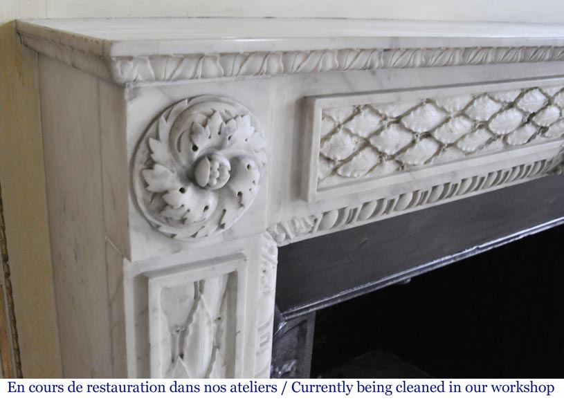 Antique Louis XVI period fireplace in Carrara marble decorated with grapevines and grapes-6