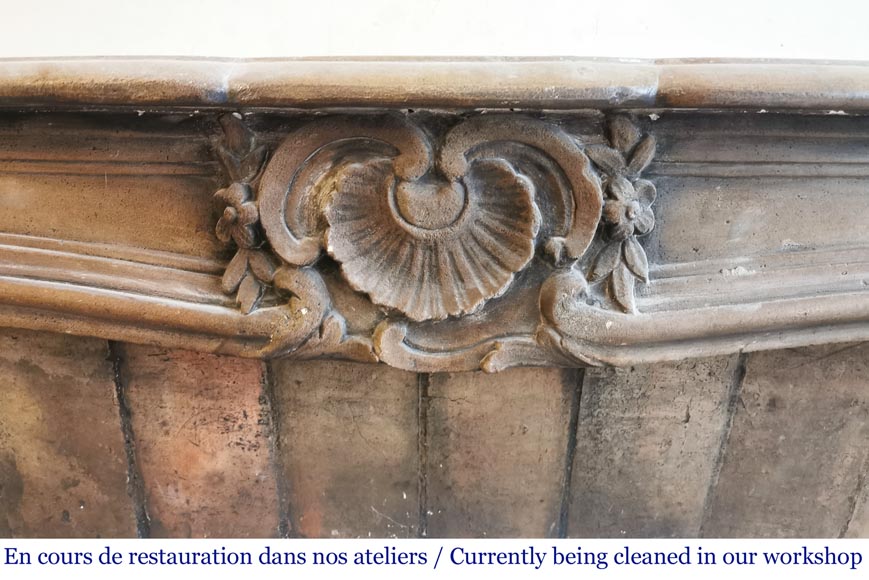 Antique Louis XV period mantel in stone, 18th century-1