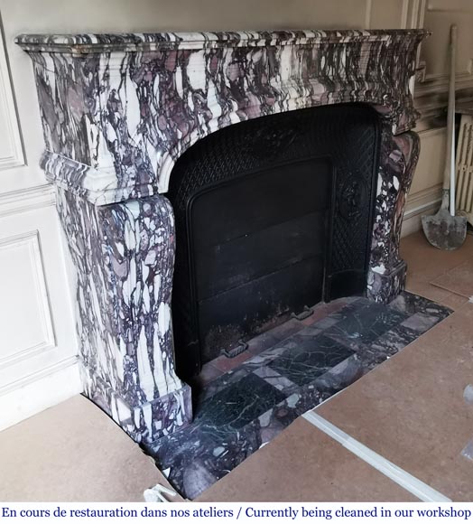 Important antique Regence style mantel in Violet Breccia marble, end of the 19th century-2