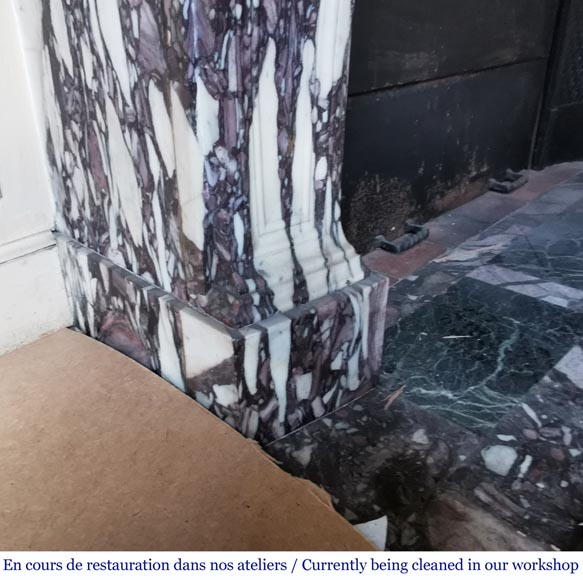 Important antique Regence style mantel in Violet Breccia marble, end of the 19th century-4