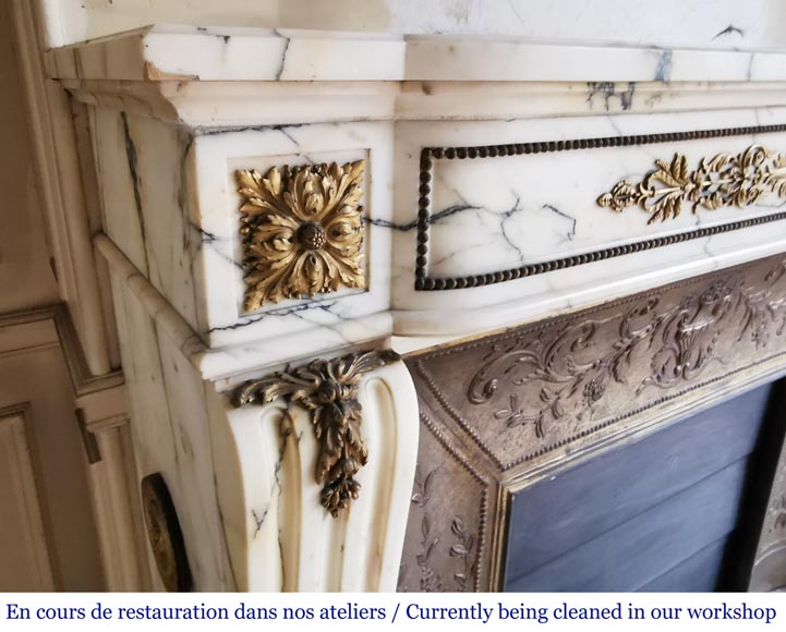 Beautiful Louis XVI style fireplace in Paonazzo marble with bronze ornements, end of the 19th century-4
