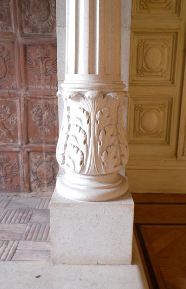 Monumental Neo-Renaissance style stone mantel, with the County of Horne’s coat of arms, circa 1905-10