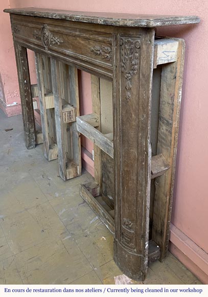 Louis XVI period mantel in oak-7