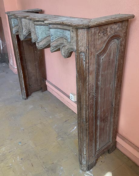 Louis XV period mantel in chestnut wood with antique blue polychromy, 18th century-4