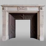 Louis XVI style mantel in white Carrara marble with quivers