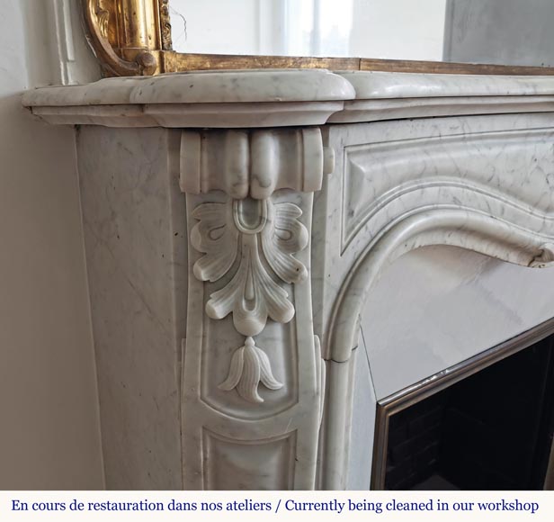 Louis XV style fireplace in Carrara marble with a beautiful shell-4