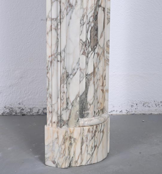 Louis XVI style mantel with rounded corners carved in Breche de Médicis-7