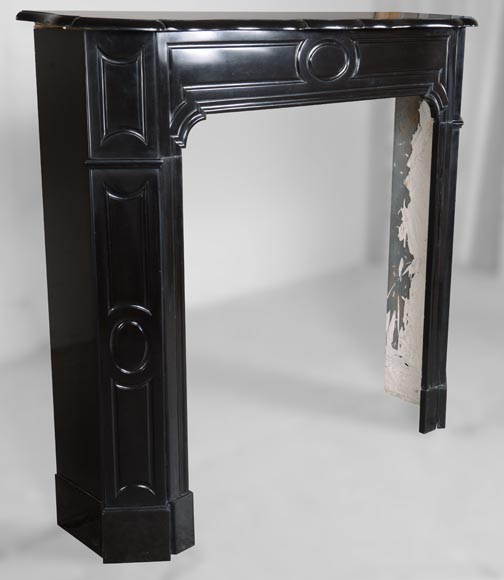Pompadour model mantel in Belgium black marble-2