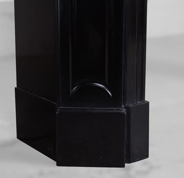Pompadour model mantel in Belgium black marble-4