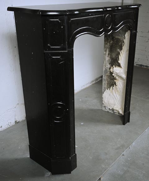 Louis XV style Pompadour mantel in black marble-2