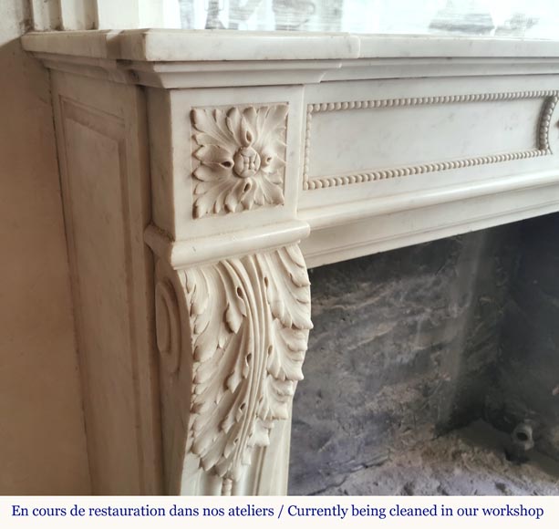 Louis XVI style fireplace in Carrara marble with acanthus leaves-3