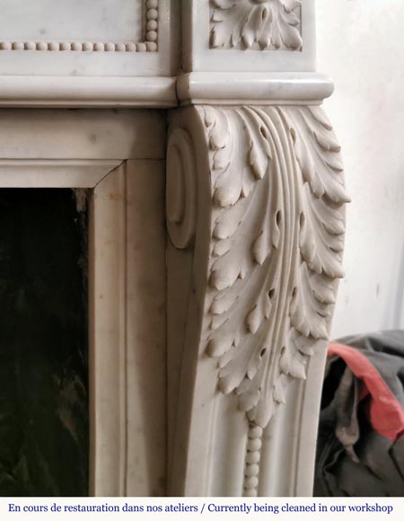 Louis XVI style fireplace in Carrara marble with acanthus leaves-7