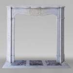 Pompadour fireplace in Carrara marble 
