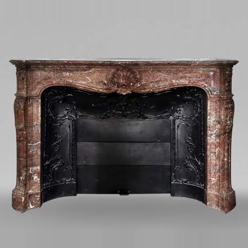 Very beautiful antique Louis XV style fireplace in Red Griotte marble