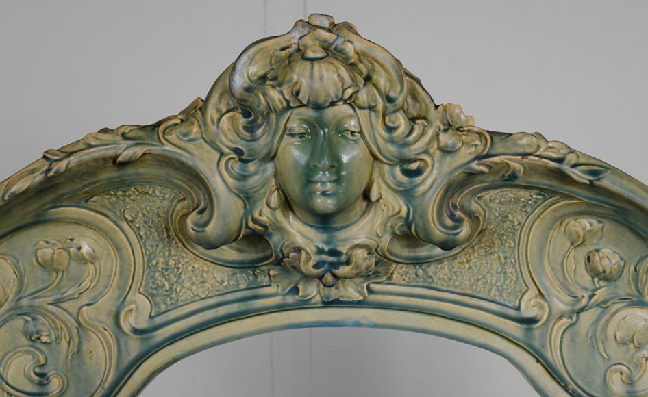 Rare Art Nouveau mantel in enameled ceramic, circa 1900-1